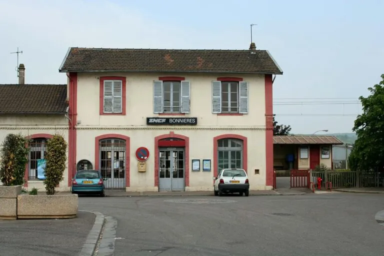 Bonnières-sur-Seine (78270)